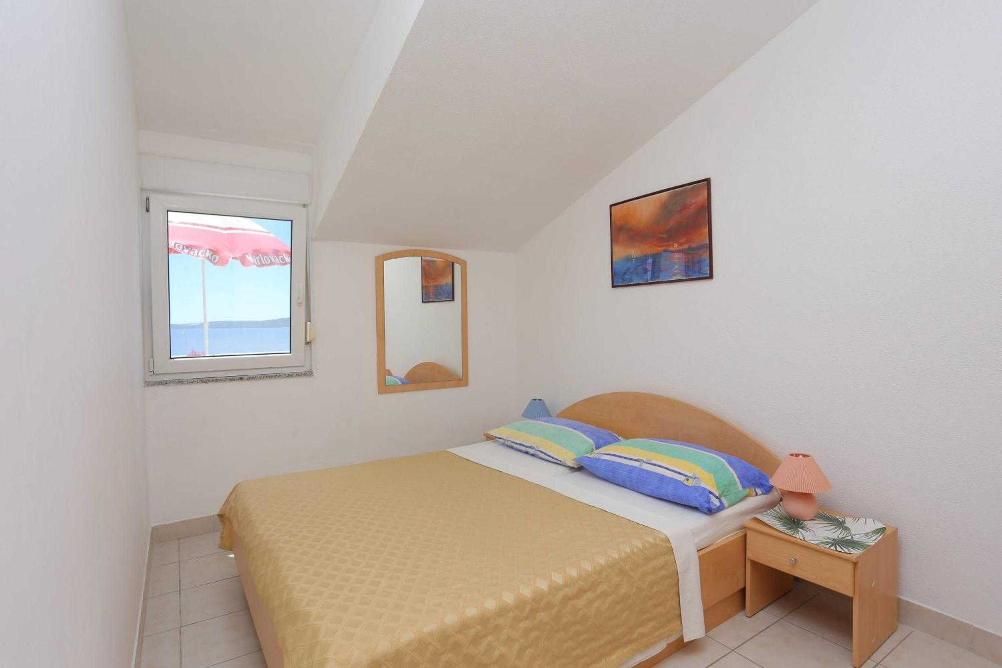 Family Friendly Apartments With A Swimming Pool Businci, Ciovo - 11232 تروغير المظهر الخارجي الصورة