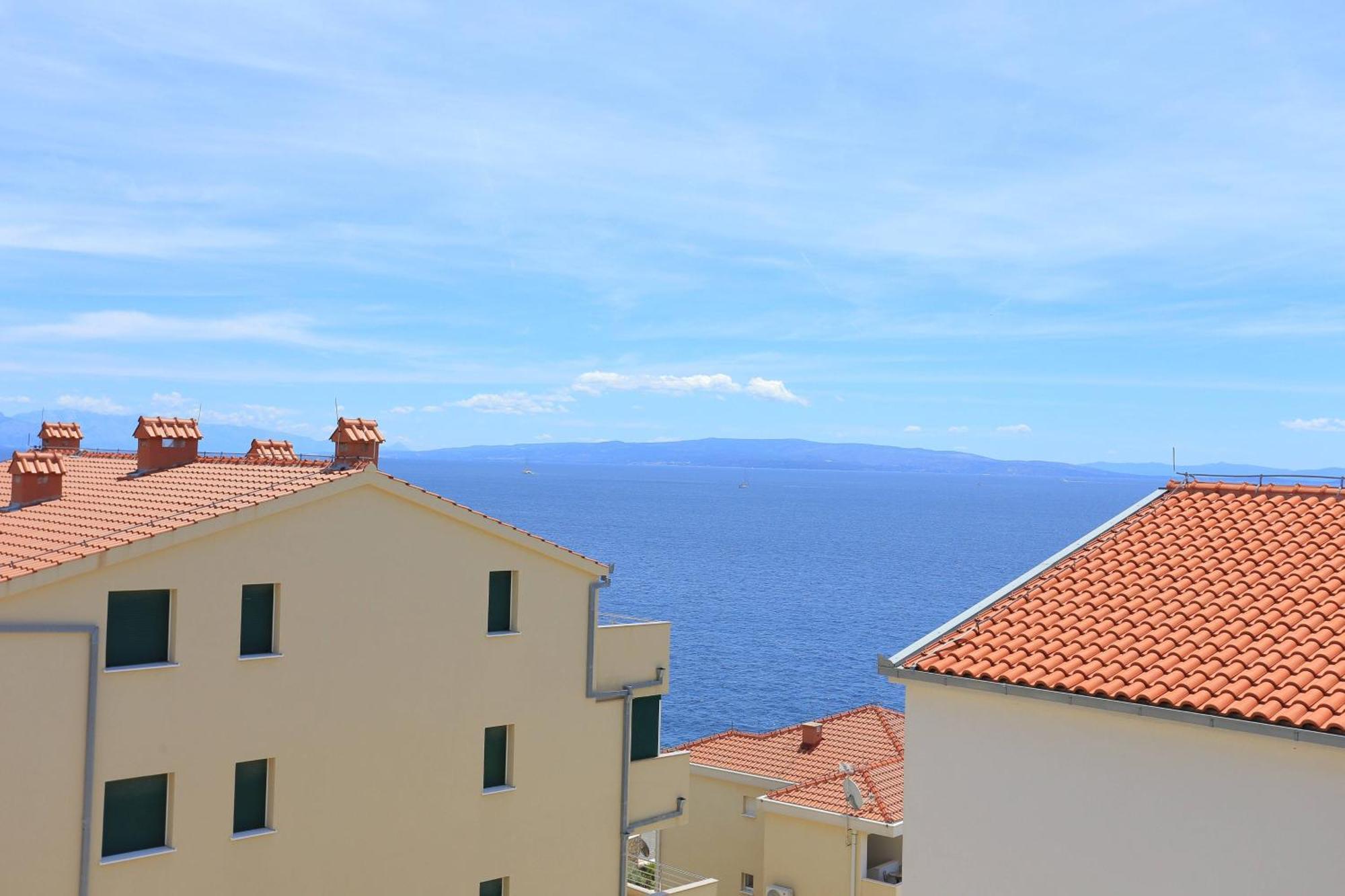 Family Friendly Apartments With A Swimming Pool Businci, Ciovo - 11232 تروغير المظهر الخارجي الصورة