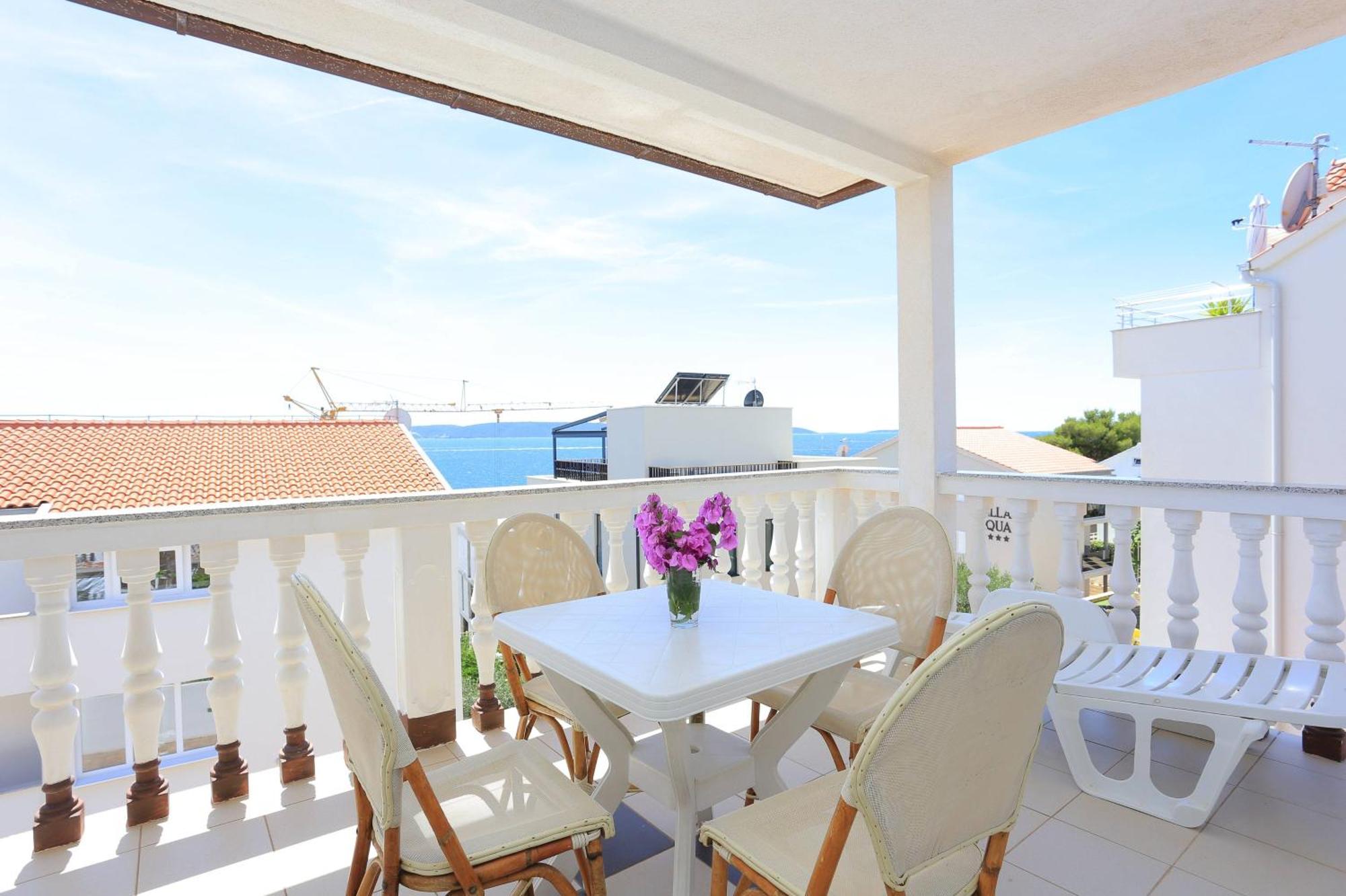 Family Friendly Apartments With A Swimming Pool Businci, Ciovo - 11232 تروغير المظهر الخارجي الصورة