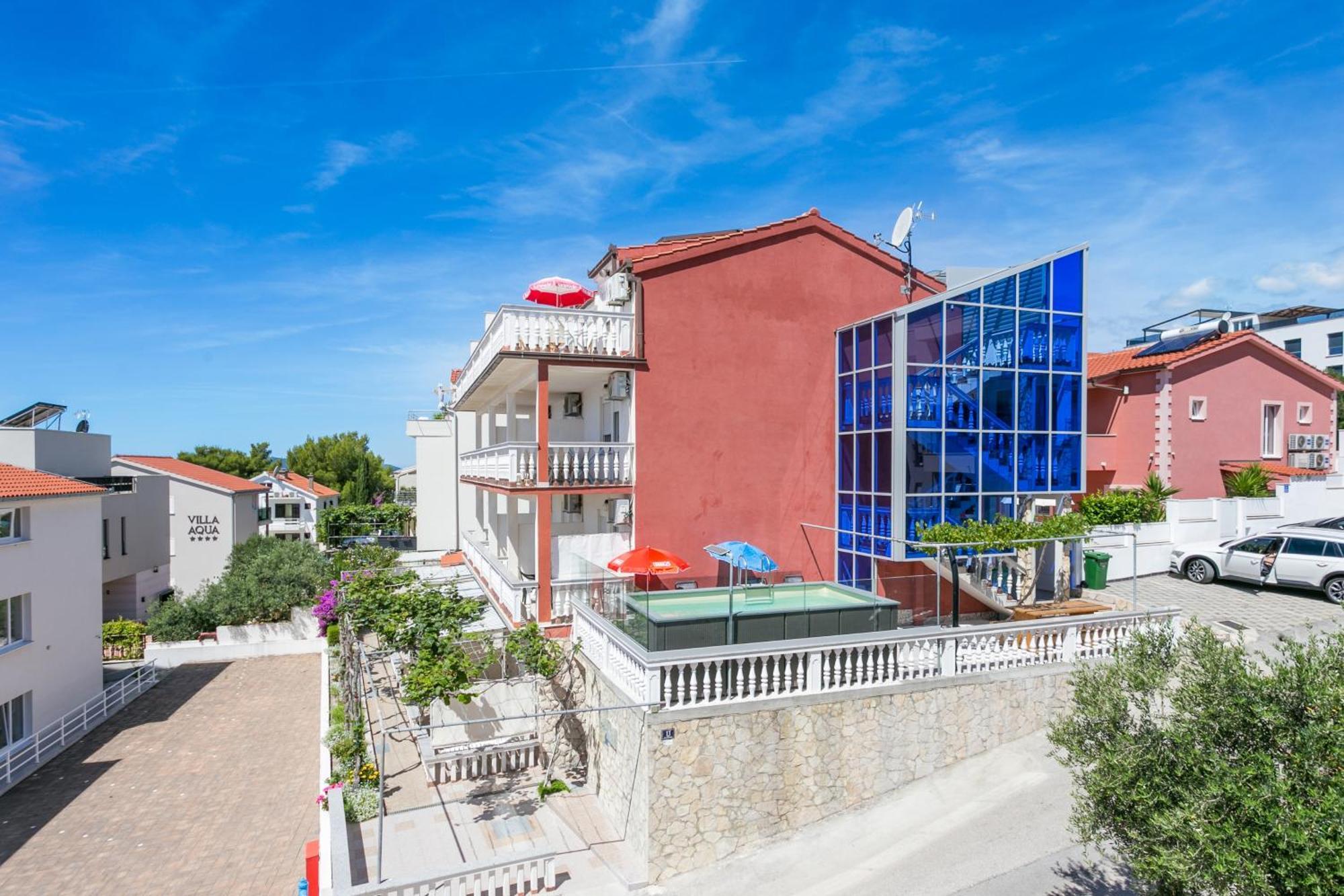 Family Friendly Apartments With A Swimming Pool Businci, Ciovo - 11232 تروغير المظهر الخارجي الصورة